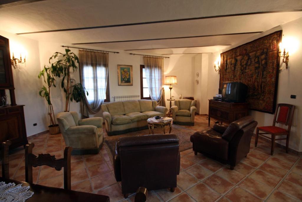Relais San Desiderio Bed & Breakfast Calliano  Dış mekan fotoğraf