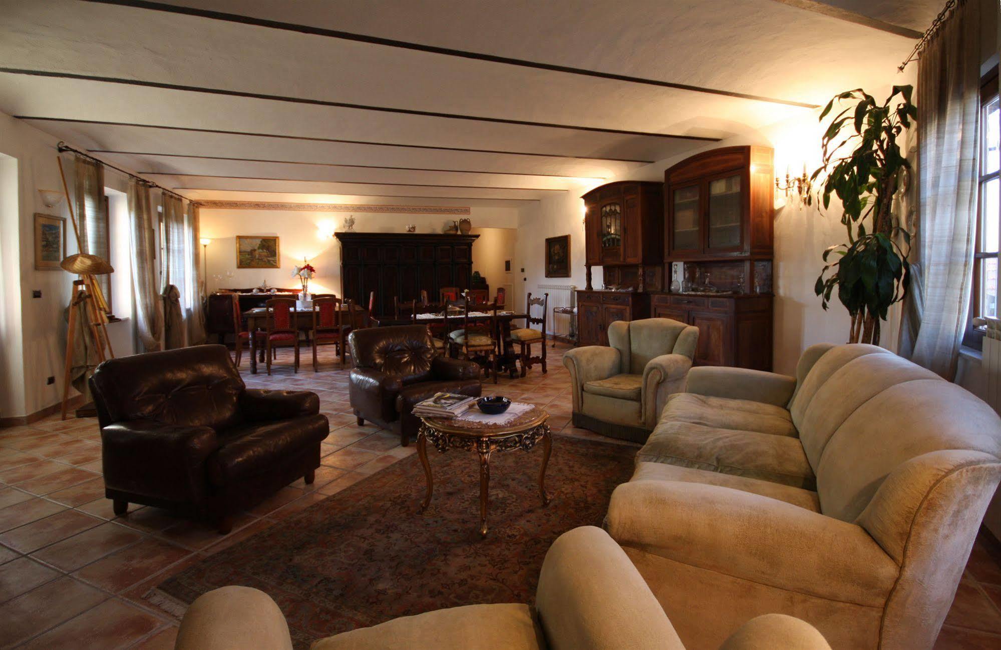 Relais San Desiderio Bed & Breakfast Calliano  Dış mekan fotoğraf