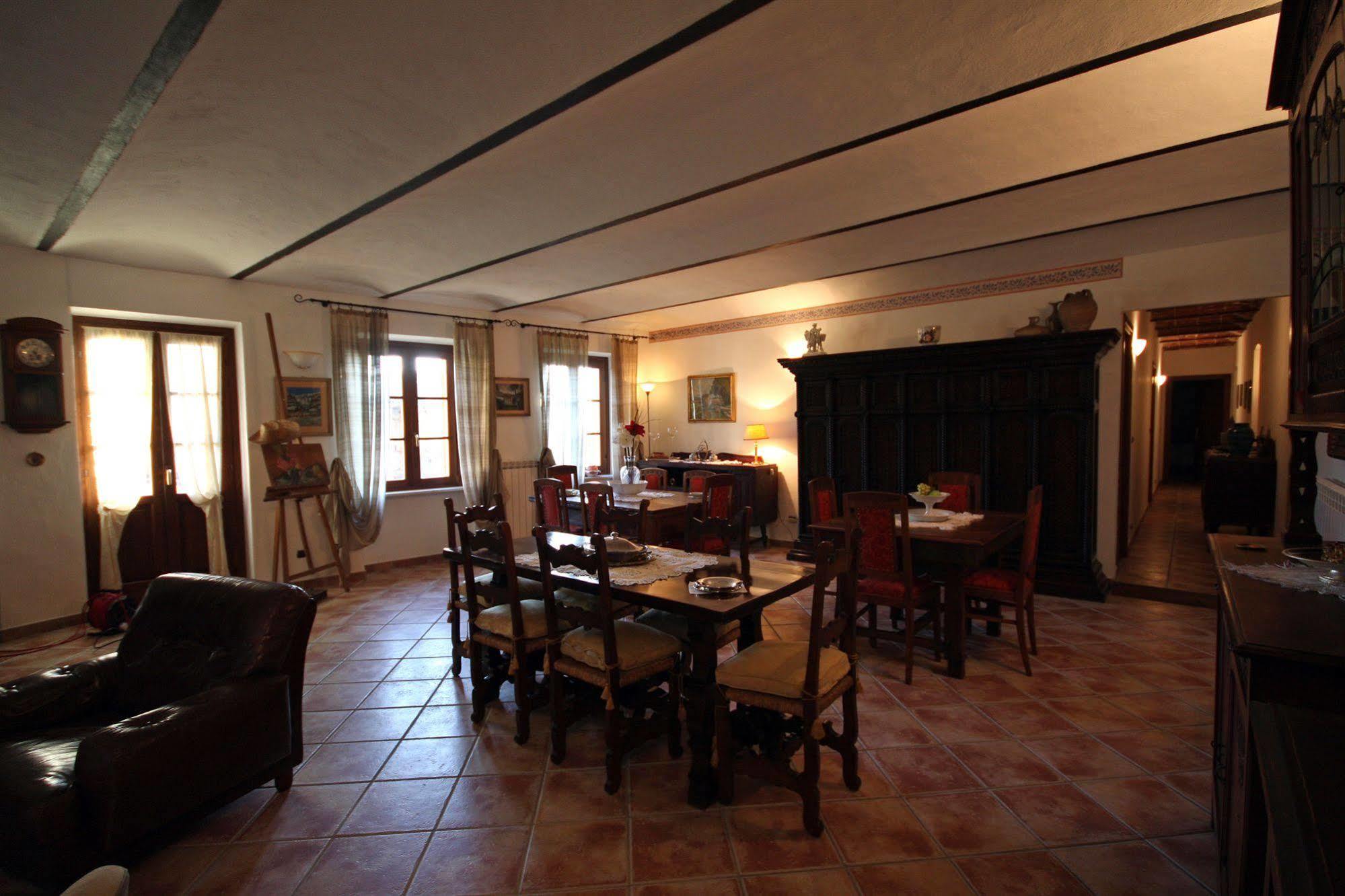 Relais San Desiderio Bed & Breakfast Calliano  Dış mekan fotoğraf